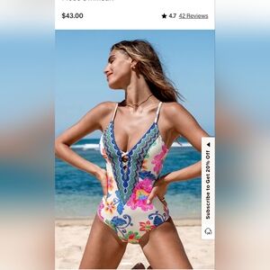 Cupshe Floral One-Piece Swimsuit Size Medium NWT